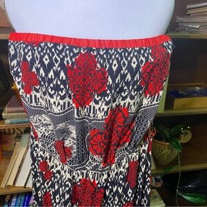 Forever 21 Black and Red Floral Maxi Dress